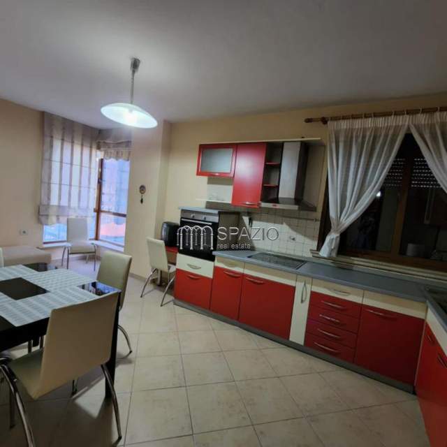 Tirane, shitet apartament 2+1+BLK 143 m² 283.140 Euro (Rruga Elbasanit)