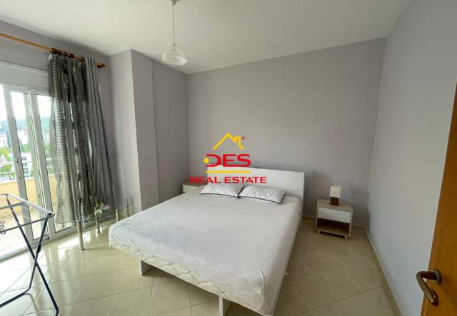 Vlore, jepet me qera apartament Kati 9, 116 m² 300 Euro (Rruga Kosova)