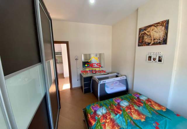 Vlore, jepet me qera apartament Kati 7, 73 m² 250 Euro (Rruga Hasan Kushta)