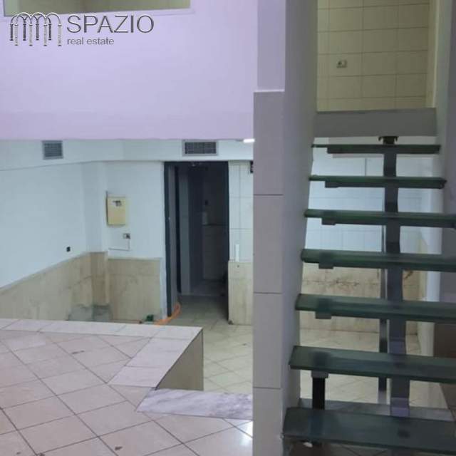 Tirane, shitet dyqan Kati 0, 70 m² 159.000 Euro (Rruga ''Elbasanit'')