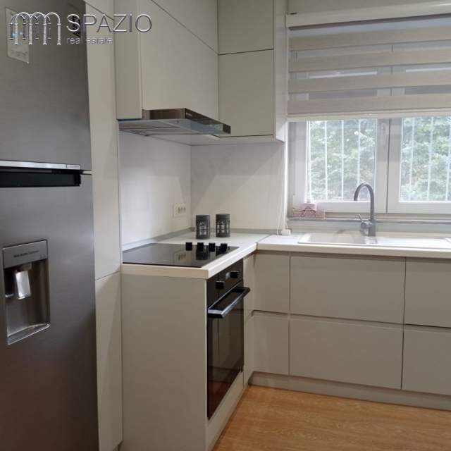 Tirane, shitet apartament 2+1+BLK Kati 2, 75 m² 160.000 Euro (Rruga ''Muhamet Gjollesha'')