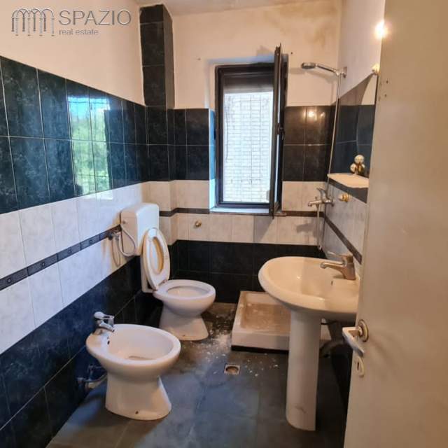 Tirane, shitet apartament 1+1+BLK Kati 3, 56 m² 54.000 Euro (Rruga ''Dibres'')