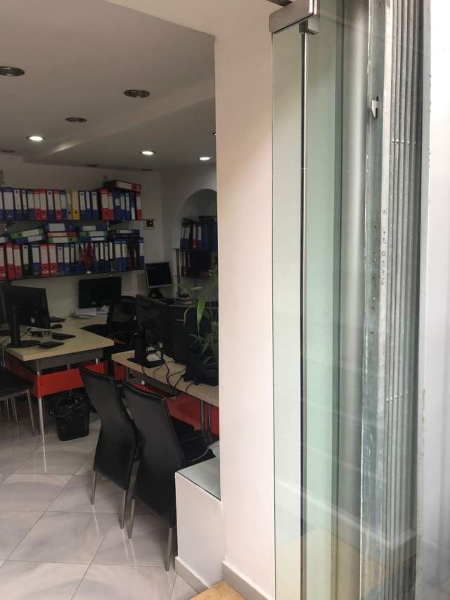 Tirane, shes Dyqan / Zyre 55.000 Euro