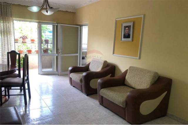 Tirane, shitet apartament 2+1+BLK Kati 4, 96 m² 85.000 Euro (Bardhyl)