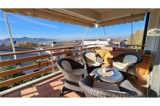 Tirane, jepet me qera apartament 2+1 136 m² 1.500 Euro (TEGU)