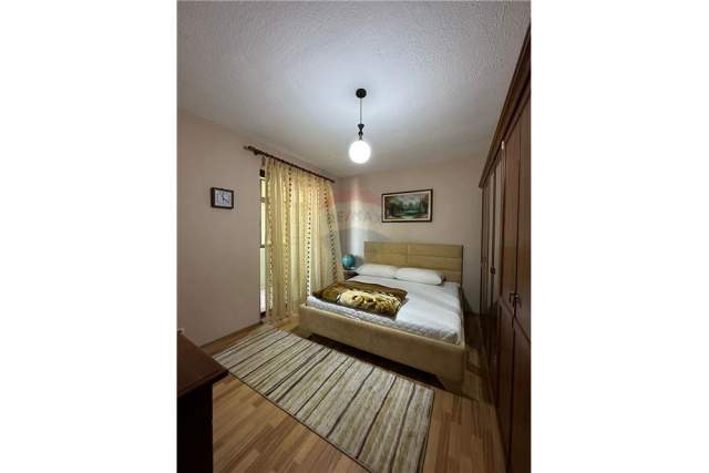 Tirane, jepet me qera apartament Kati 6, 110 m² 650 Euro (tirana e re)