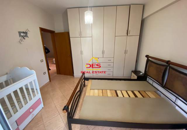 Vlore, shitet apartament 2+1+BLK Kati 5, 107 m² 115.500 Euro (Rruga Murat Terbaci)