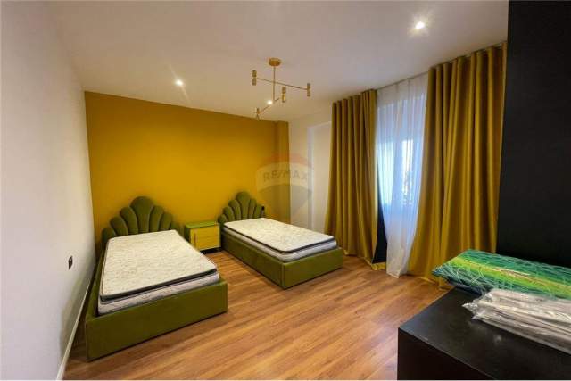 Tirane, jepet me qera apartament Kati 1, 110 m² 700 Euro (sauk)