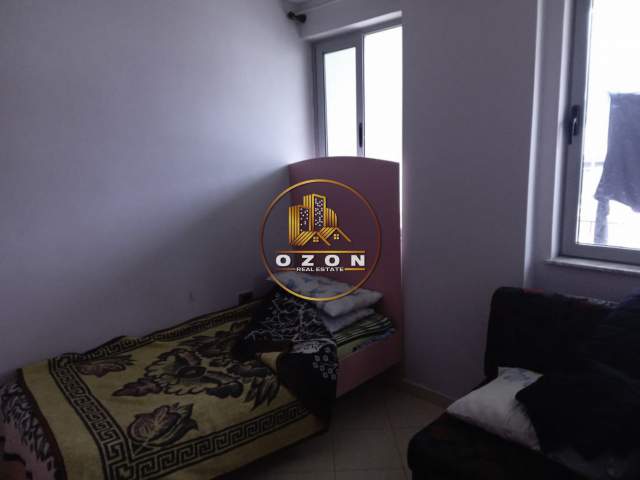 Tirane, jepet me qera apartament 2+1+BLK Kati 6, 100 m² 300 Euro (RRUGA ETHESARIT)