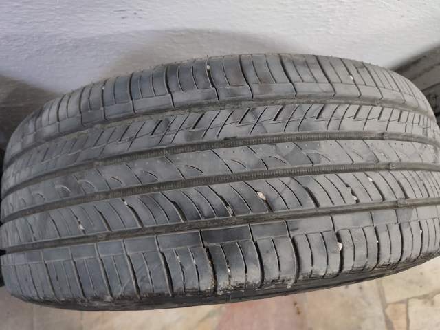 Tirane, Disqe alumini 16" + goma Continental 205x55x16 per Benz, 300 euro
