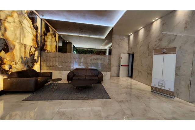 Tirane, jepet me qera ambjent biznesi 130 m² 1.800 Euro (dervish hima)