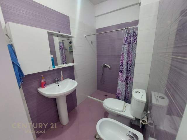 Shqiperi, jepet me qera apartament 1+1+BLK Kati 2, 68 m² 350 Euro (Rruga Bedri Karapici)