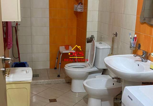 Vlore, shitet apartament 1+1+BLK Kati 7, 70 m² 75.000 Euro (Rruga Çajupi, Vlorë)