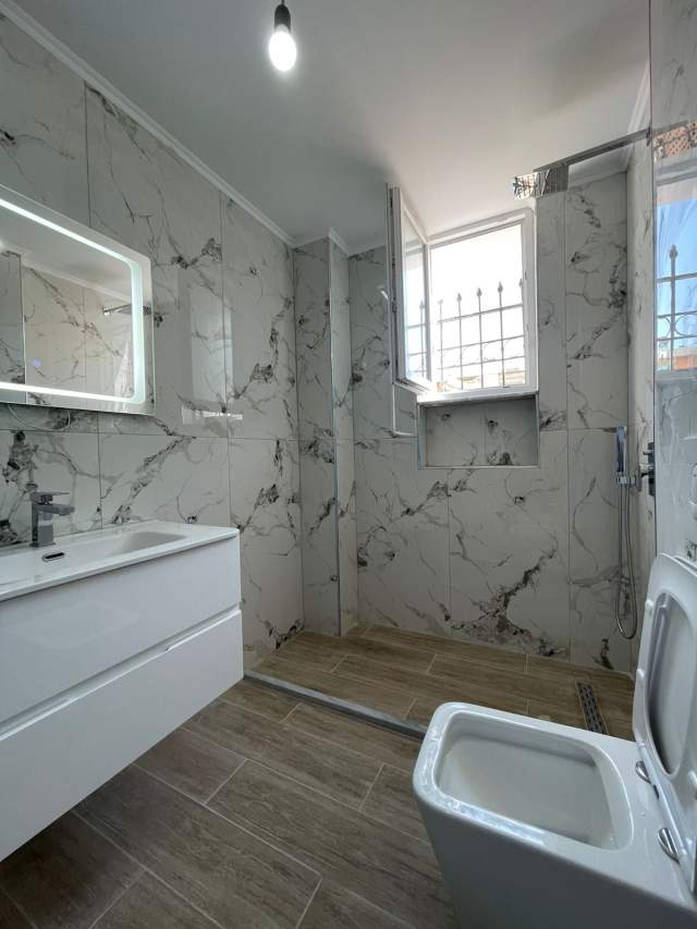 Tirane, Shitet  apartament 1+1 Kati 3, 43 m² 82.000 Euro (21 Dhjetori)