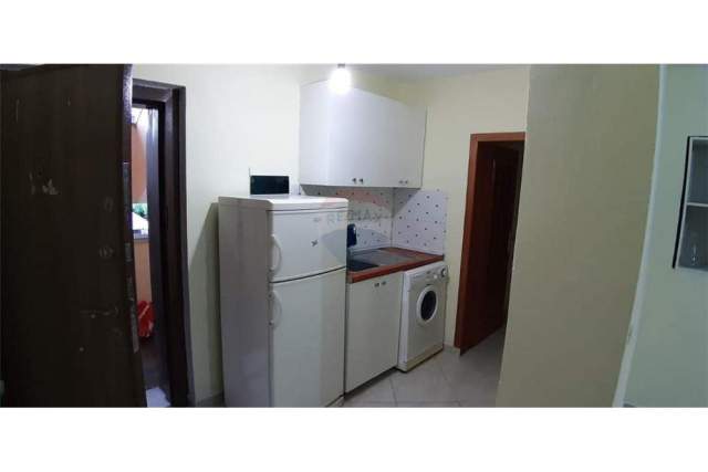 Tirane, shitet apartament 1+1+A+BLK Kati 2, 55 m² 49.900 Euro (Rruga e Dibres)