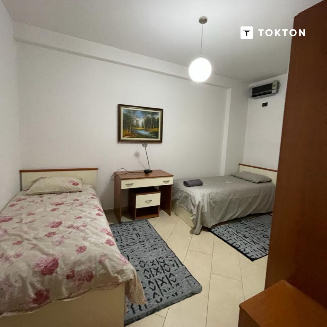 QERA, APARTAMENT 2+1, QENDËR, 1000 EURO, TIRANË, TT 648