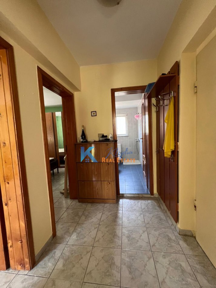 Tirane, jepet me qera apartament 1+1 Kati 3, 63 m² 470 € (Lulishtja 1 Maji)