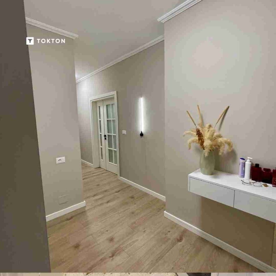 Tirane, shitet apartament 2+1+Ballkon Kati 1, 113 m² 229.000 € (21 Dhjetori)
