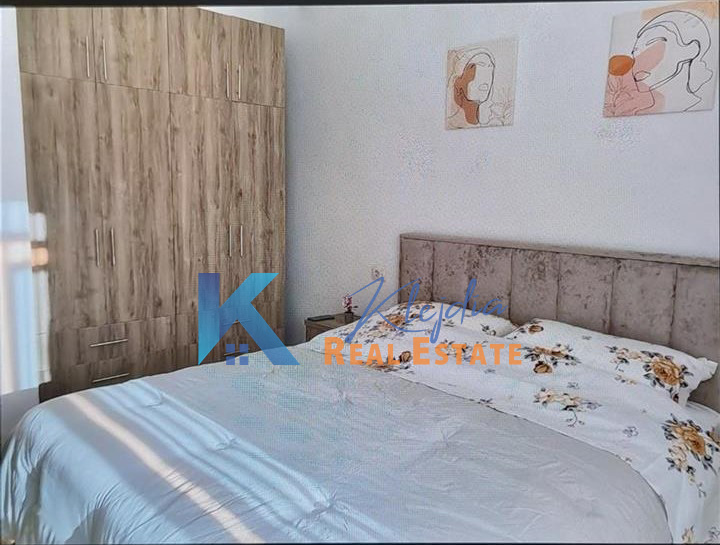 Tirane, jap me qera apartament 2+1+Ballkon Kati 9, 94 m² 650 € (Stacioni i Trenit)