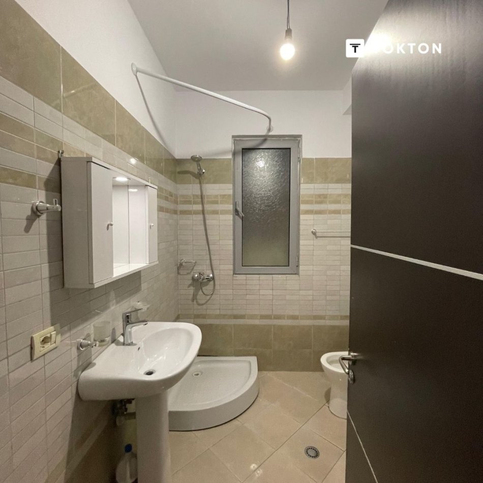 Tirane, shitet apartament 2+1 Kati 2, 96 m² 130.000 € (Rruga e Dajtit, Fresk, Tiranë, TT 1417)