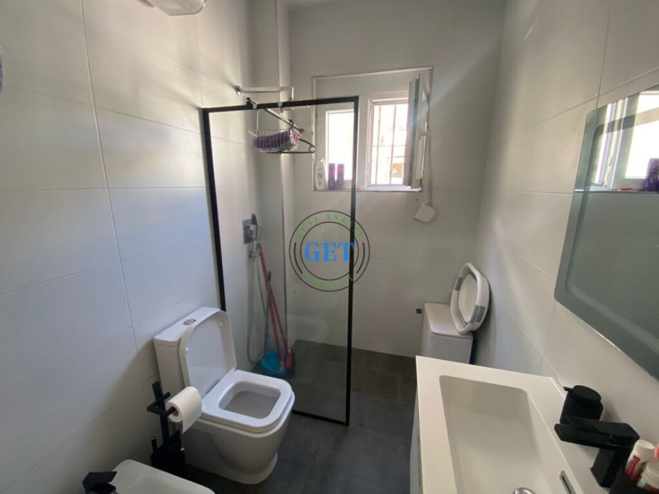 Durres, shitet apartament 1+1 Kati 1, 56 m² 65.000 € (Ish Rajoni I Policise)
