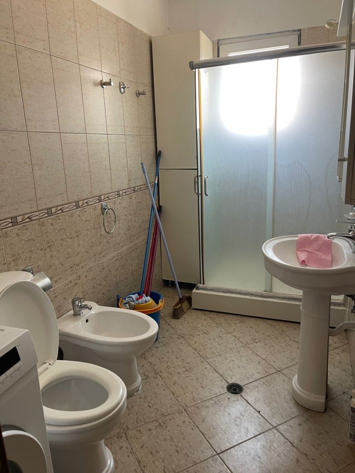 Tirane, shitet apartament 2+1 Kati 4, 114 m² 165.000 € (Rruga Stavri Themeli)