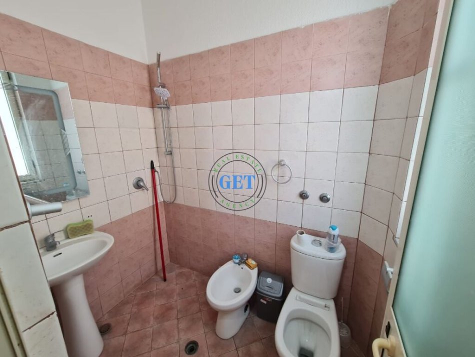 Durres, shitet apartament 1+1 Kati 3, 76 m² 80.000 € (OKAZION!! SHITET APARTAMENT 1+1, NE VOLLGA, DURRES.)