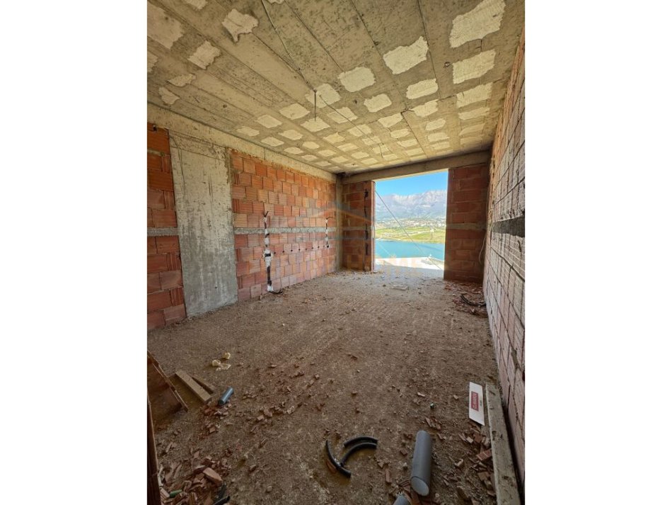 Tirane, shitet Vile , 450.000 € (RRUGA PANORAMA E LIQENIT)