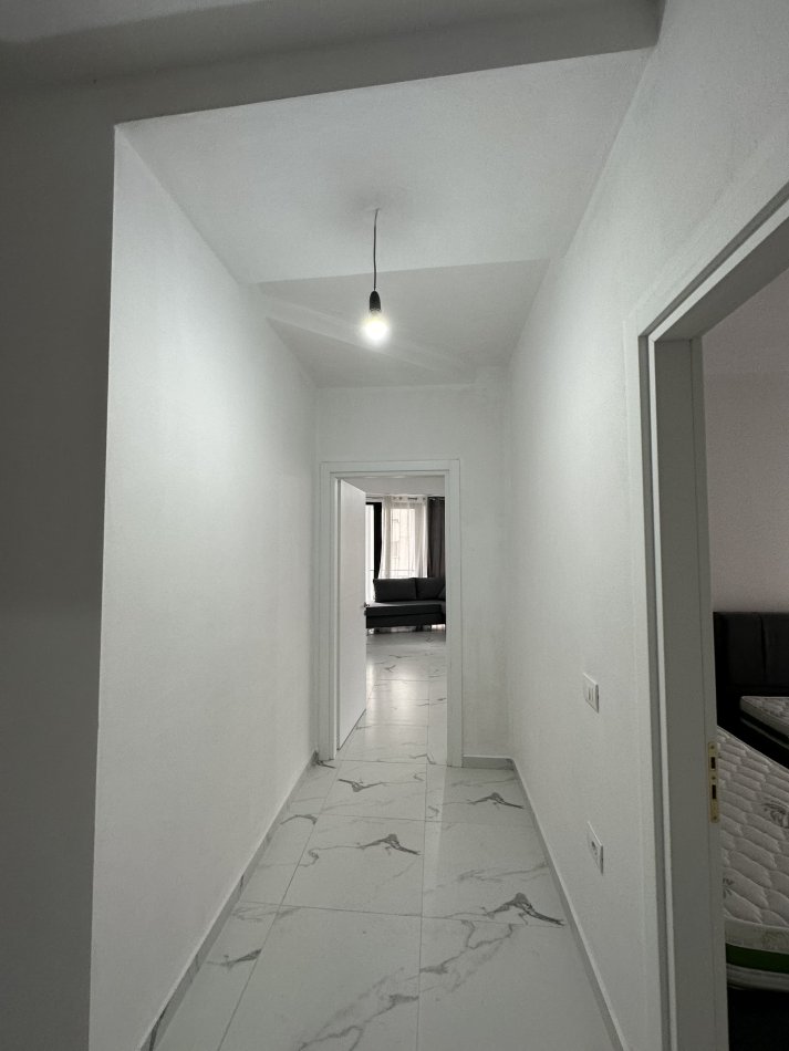 Tirane, jepet me qera apartament 2+1 Kati 3, 107 m² 500 € (Astir)