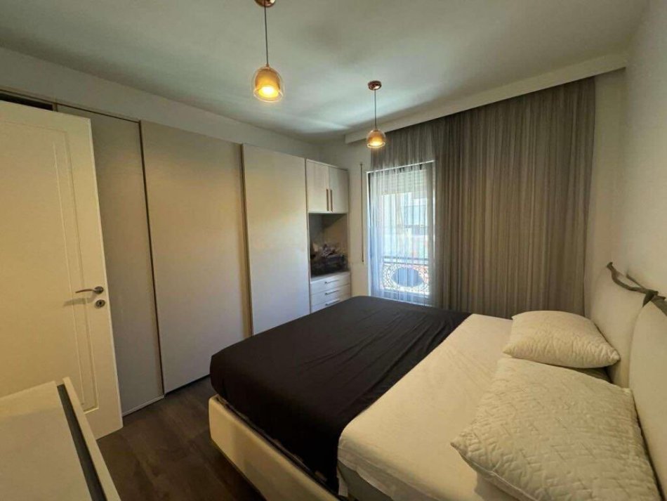 Tirane, shitet apartament 2+1 Kati 5, 129 m² 355.000 € (Kompleksi Delijorgji)