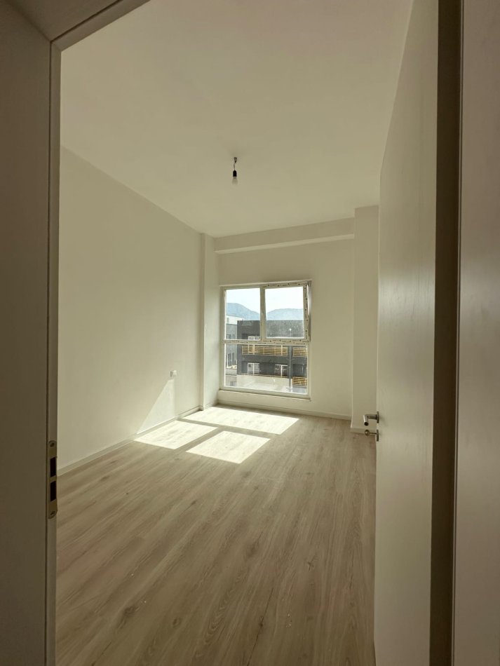 Tirane, shitet apartament 1+1 Kati 8, 73 m² 119.620 € (Rruga Dritan Hoxha)