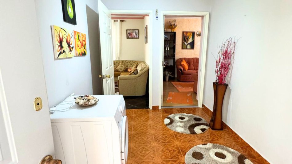 Kavaje, shitet apartament 3+1+Ballkon Kati 3, 95 m² 62.000 € (Shetitorja ,"Indrit Cara", Kavaje)