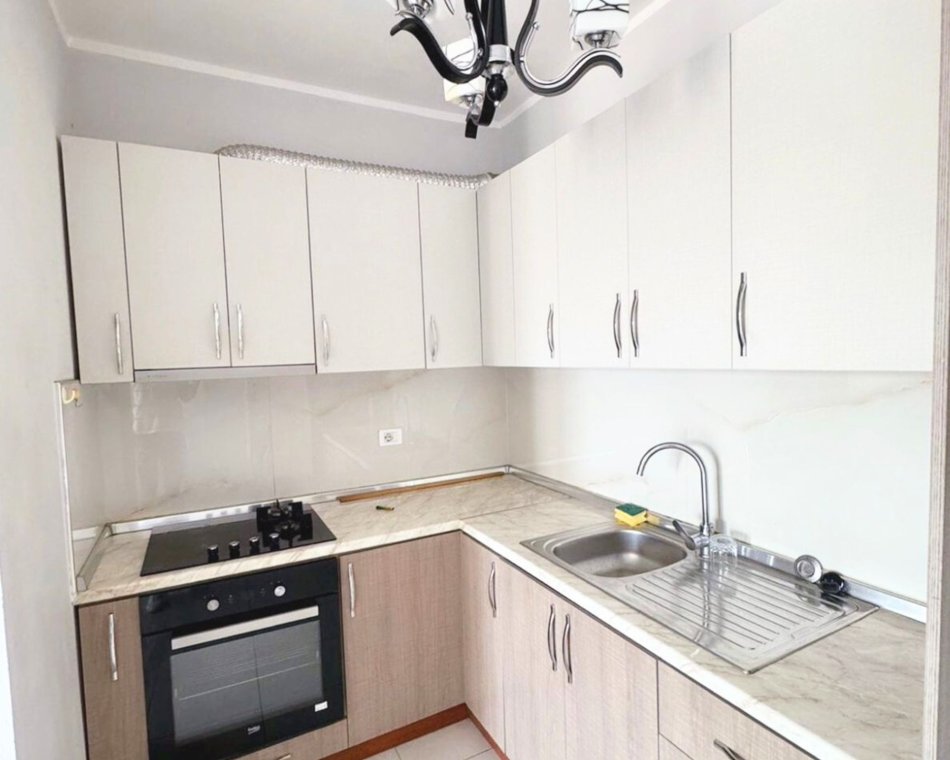 Kavaje, shitet apartament 1+1+Aneks+Ballkon Kati 5, 72 m² 50.000 € (Shetitorja,Josif Budo,Kavaje)