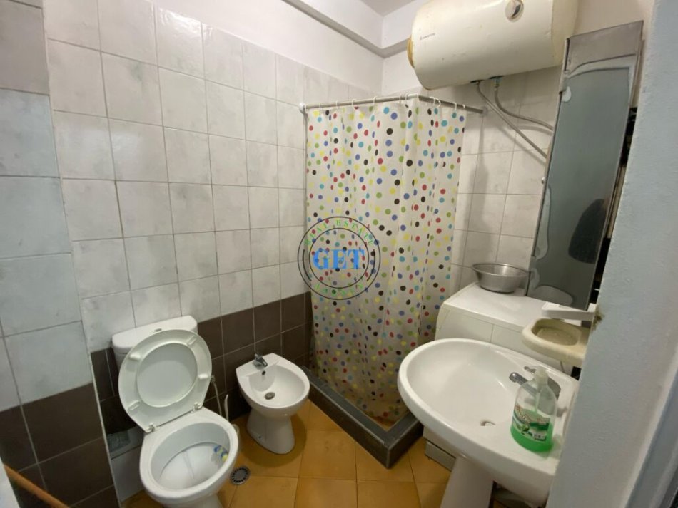 Durres, jepet me qera apartament 1+1 Kati 6, 48 m² 300 € 