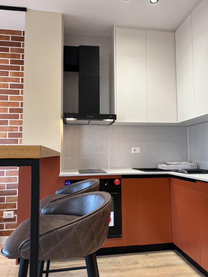 Tirane, jepet me qera apartament 1+1 Kati 3, 55 m² 700 € (Bulevardi i Ri)