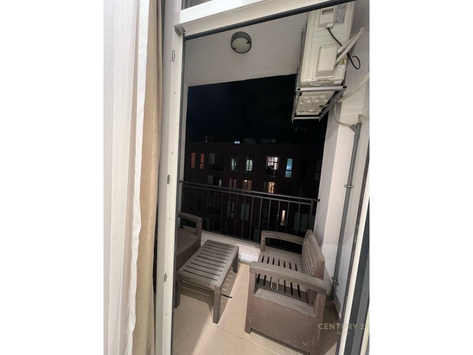 Tirane, jepet me qera apartament 2+1 Kati 6, 116 m² 700 € 