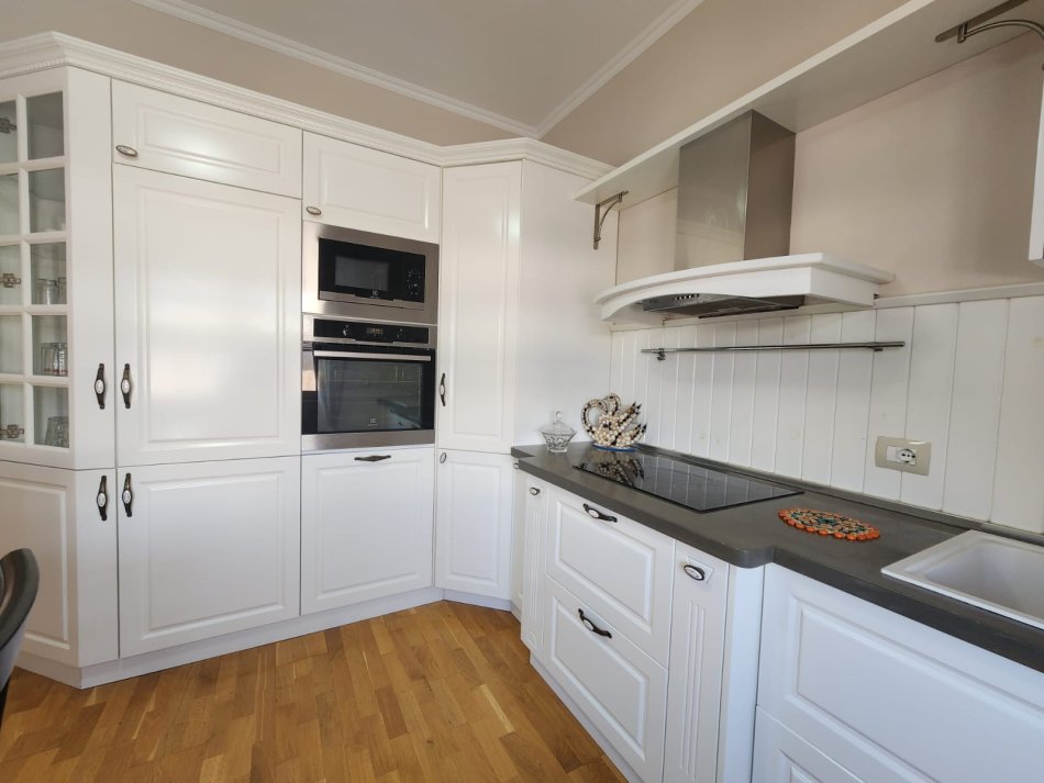 Tirane, shitet apartament+verande | Penthouse 2+1 , 174 m² 330.000 € 