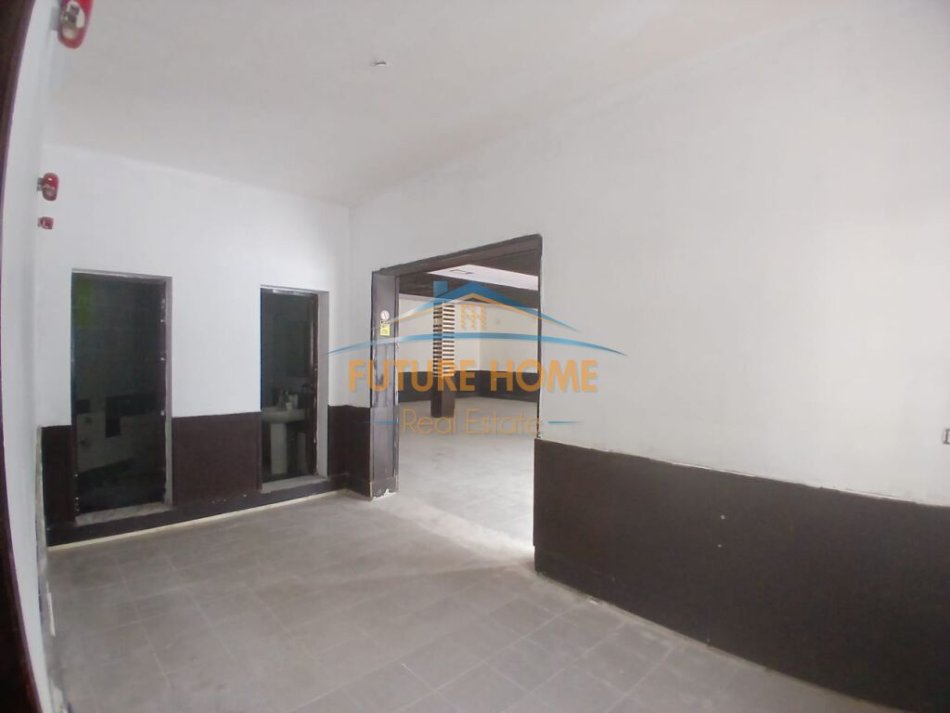 Tirane, shitet ambjent biznesi Kati 0, 148 m² 25.000.000 € 