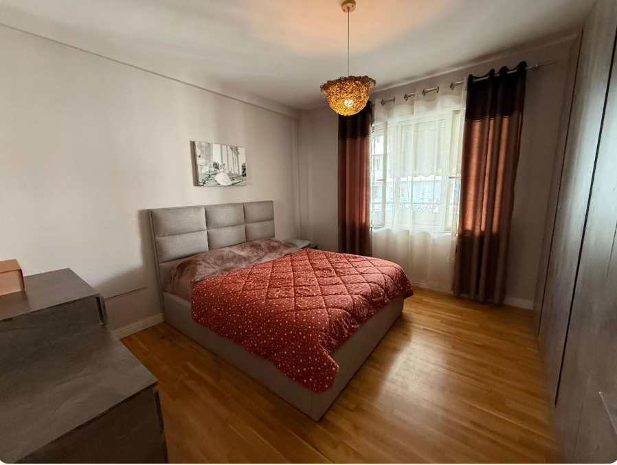 Tirane, shitet apartament 3+1 Kati 6, 150 m² 310.000 € (Komuna e Parisit)