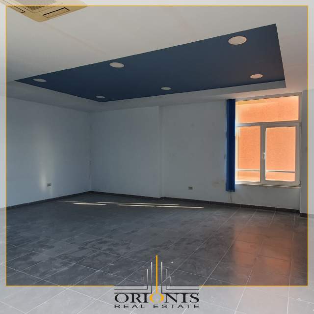 Durres, jepet me qera Kati 5, 50 m² 400 Euro (Qendër, Bashkia)