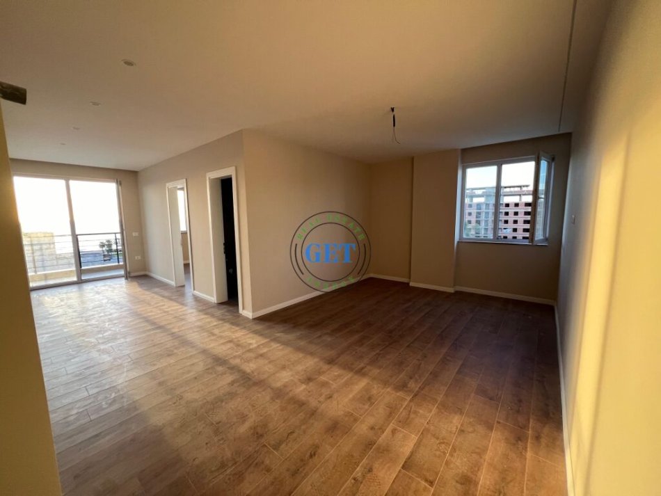 Durres, shitet apartament 1+1+Ballkon Kati 3, 72 m²129600€ (Golem)
