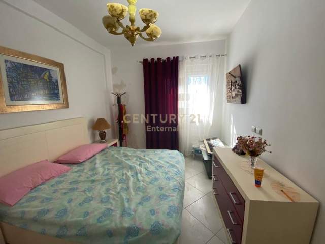 Vlore, shitet apartament 2+1+BLK Kati 2, 85 m² 122.000 Euro (lungomare)