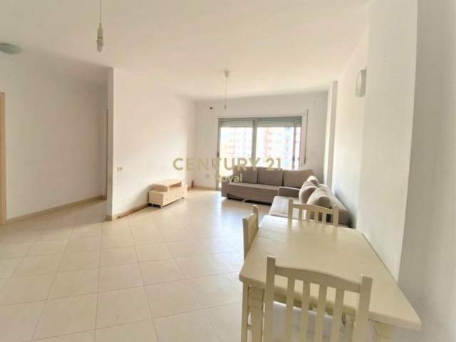 Tirane, jepet me qera apartament 2+1+BLK Kati 5, 96 m² 350 Euro (Rruga "GJergj Elez Alia", Astiri.)