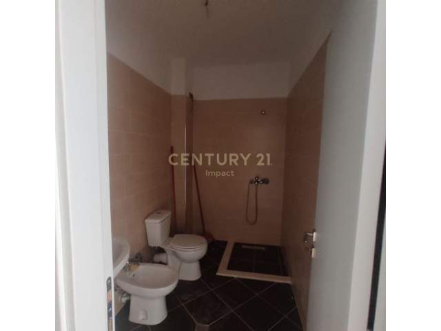 Tirane, shitet apartament 2+1+BLK Kati 3, 94 m² 113.000 Euro (Don Bosko Tirana, Albania)