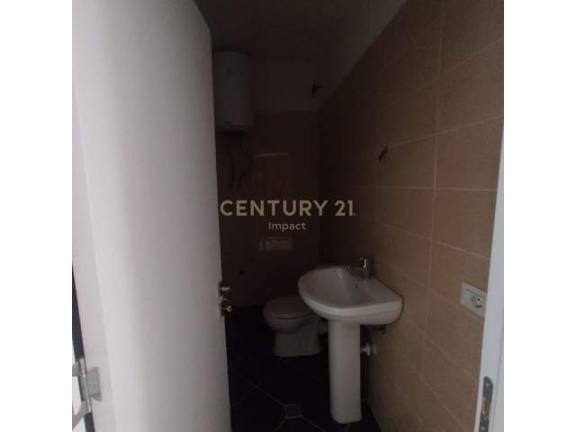 Tirane, shitet apartament 2+1+BLK Kati 3, 94 m² 113.000 Euro (Don Bosko Tirana, Albania)