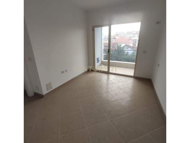 Tirane, shitet apartament 2+1+BLK Kati 3, 94 m² 113.000 Euro (Don Bosko Tirana, Albania)