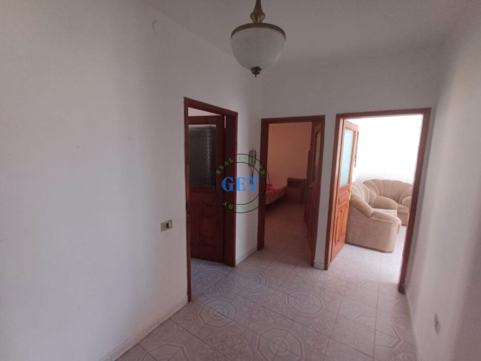 Durres, shitet apartament 2+1+Ballkon Kati 3, 75 m² 87.000 € (Stadiumi ,Durres)
