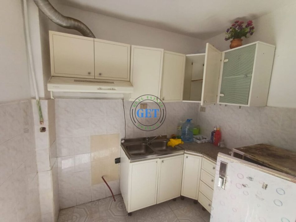 Durres, shitet apartament 2+1+Ballkon Kati 3, 75 m² 87.000 € (Stadiumi ,Durres)