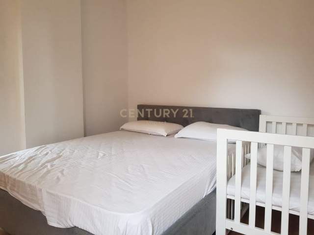 Tirane, shitet apartament 105 m² 68.000 Euro (Fresk)