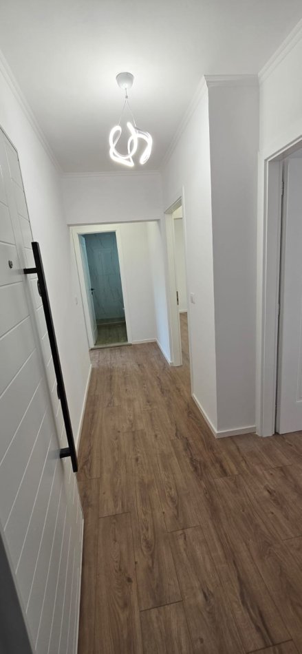 Tirane, shitet apartament 2+1 Kati 4, 64 m² 169.000 € (Rruga e Kavajes tek Ambulanca)
